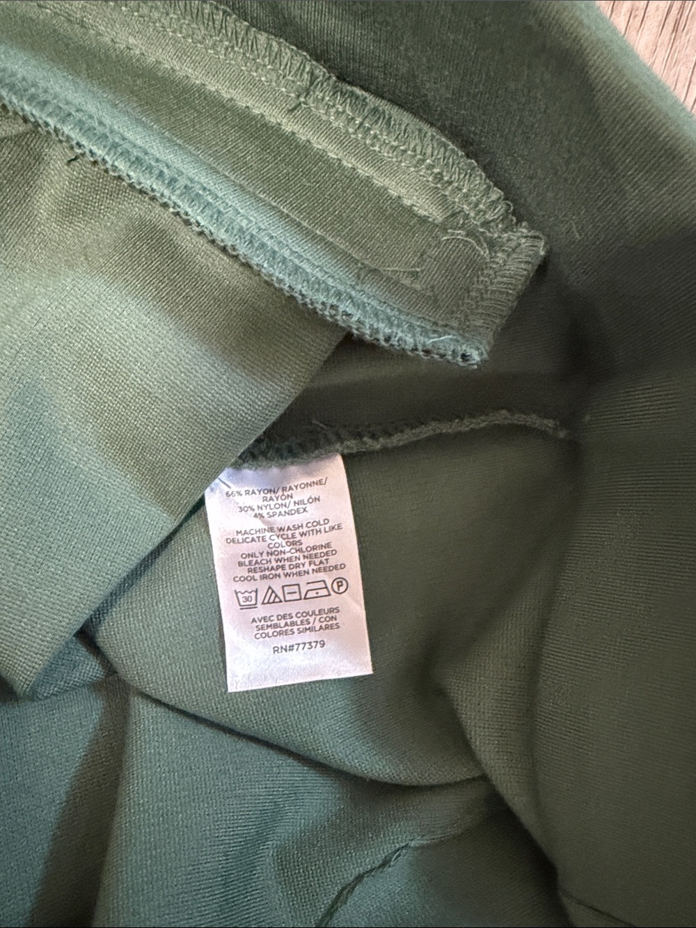 Ann Taylor Ponte Pencil Skirt - Picture 5 of 5